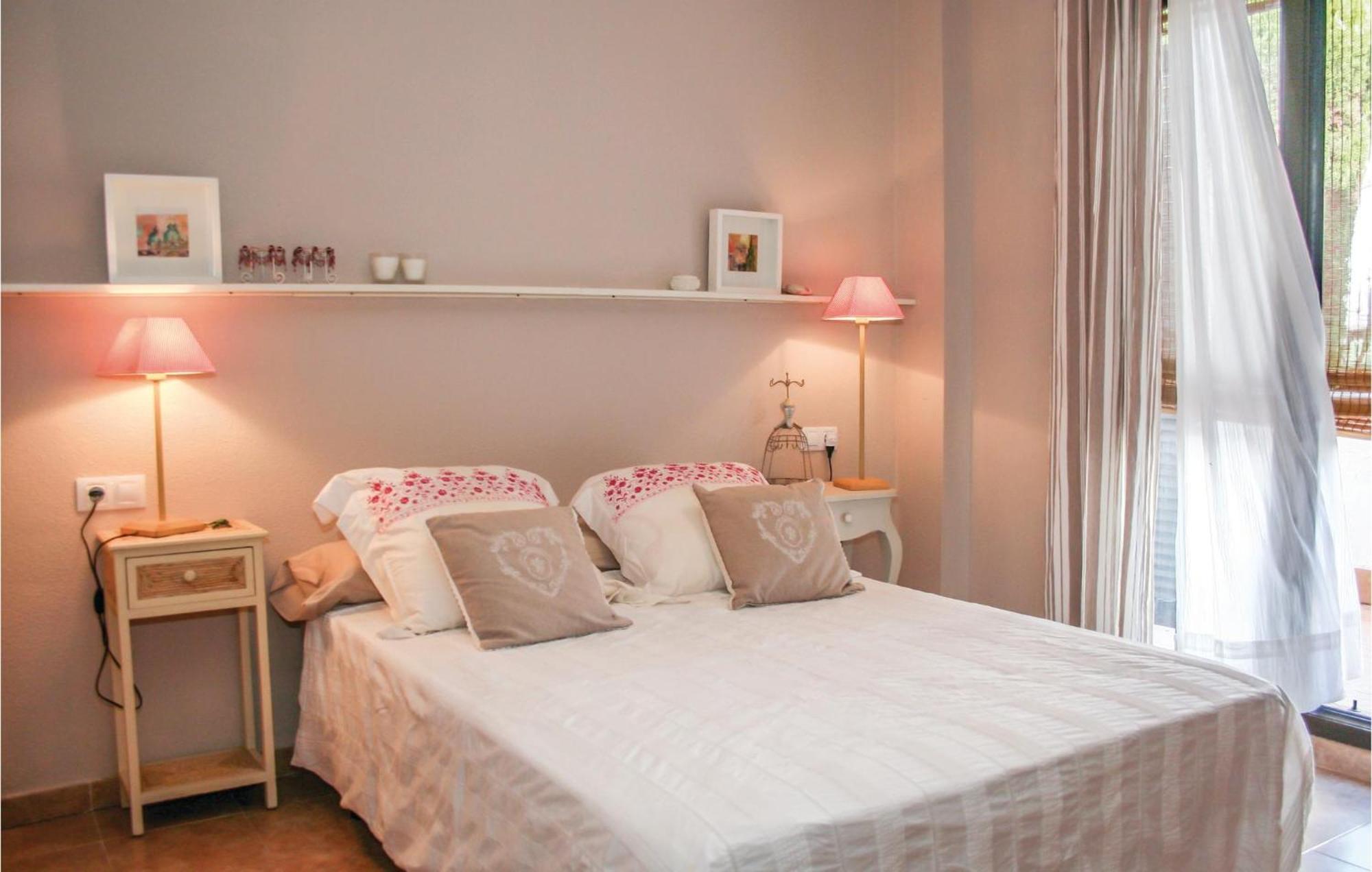 Beautiful Apartment In Alcossebre With Kitchen Ngoại thất bức ảnh